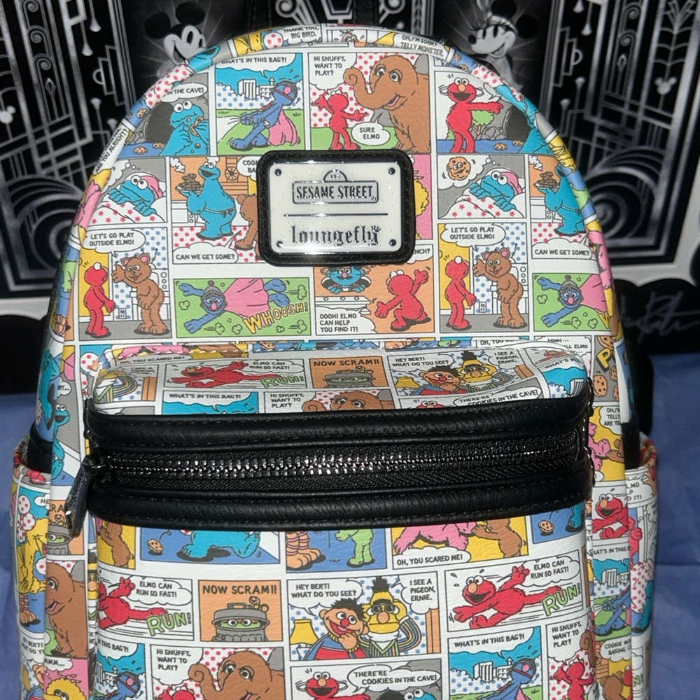 NWT SeaWorld Exclusive Sesame Street AOP Comics Loungefly